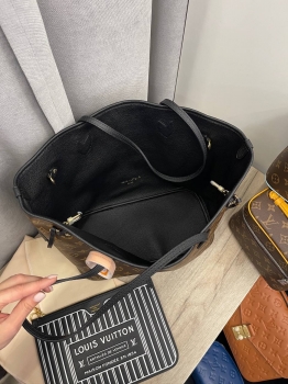 Двусторонняя сумка   Neverfull  Louis Vuitton Артикул BMS-139778. Вид 4