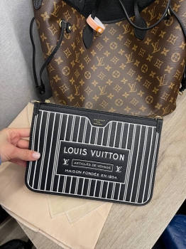 Двусторонняя сумка   Neverfull  Louis Vuitton Артикул BMS-139778. Вид 8