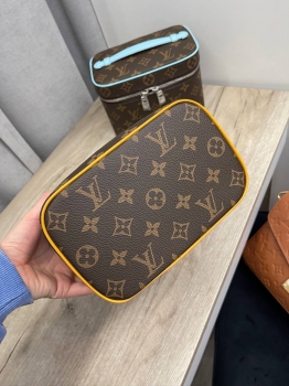 Несессер  Nice mini из вощеной канвы Monogram Macassar Louis Vuitton Артикул BMS-139784. Вид 7