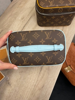 Несессер  Nice mini из вощеной канвы Monogram Macassar Louis Vuitton Артикул BMS-139783. Вид 4