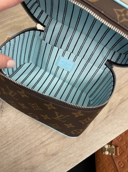Несессер  Nice mini из вощеной канвы Monogram Macassar Louis Vuitton Артикул BMS-139783. Вид 5