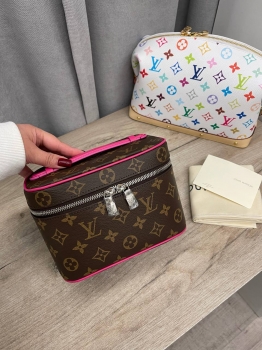 Несессер  Nice mini из вощеной канвы Monogram Macassar Louis Vuitton Артикул BMS-139782. Вид 1