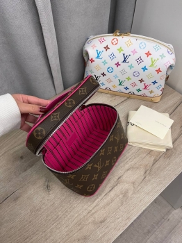 Несессер  Nice mini из вощеной канвы Monogram Macassar Louis Vuitton Артикул BMS-139782. Вид 5
