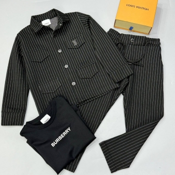 Костюм Burberry Артикул BMS-139837. Вид 1