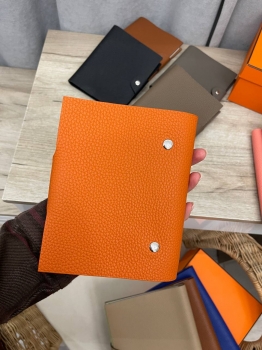 Блокнот  Hermes Артикул BMS-139923. Вид 2