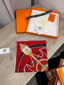 Платок Hermes Артикул BMS-139938. Вид 1