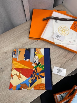 Платок Hermes Артикул BMS-139935. Вид 2