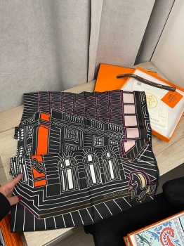 Платок Hermes Артикул BMS-139932. Вид 1