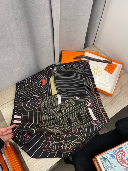 Платок Hermes Артикул BMS-139932. Вид 2