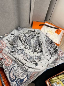 Платок Hermes Артикул BMS-139931. Вид 3