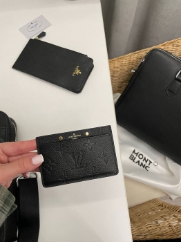 Картхолдер Louis Vuitton Артикул BMS-139946. Вид 1