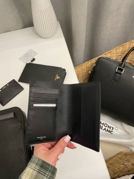 Обложка на паспорт Balenciaga Артикул BMS-139048. Вид 2