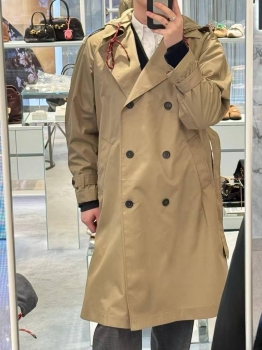 Плащ  Miu Miu Артикул BMS-139971. Вид 1