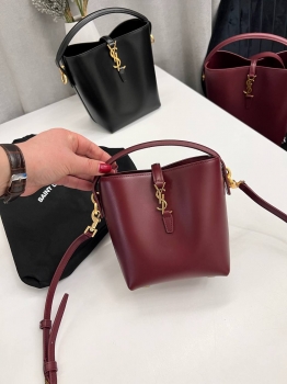 Сумка женская 16 см Yves Saint Laurent Артикул BMS-140022. Вид 3