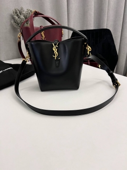 Сумка женская 20 см Yves Saint Laurent Артикул BMS-140020. Вид 1