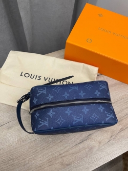 Косметичка Louis Vuitton Артикул BMS-140039. Вид 1