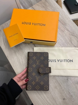 Визитница Louis Vuitton Артикул BMS-140070. Вид 1