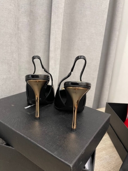 Туфли  Yves Saint Laurent Артикул BMS-140152. Вид 2