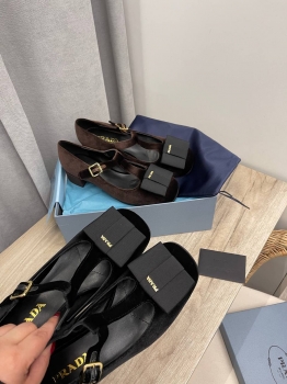 Туфли Prada Артикул BMS-140169. Вид 4