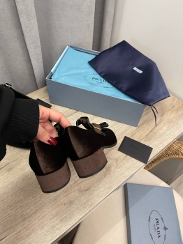Туфли Prada Артикул BMS-140168. Вид 2