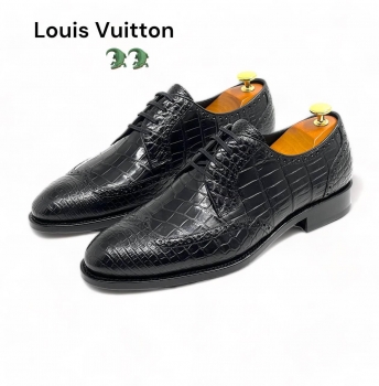 Туфли   из натуральной кожи крокодила  Louis Vuitton Артикул BMS-140178. Вид 1