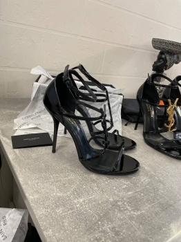 Босоножки  Yves Saint Laurent Артикул BMS-140191. Вид 1