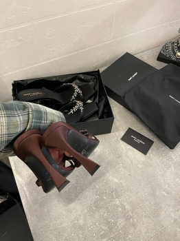 Босоножки  Yves Saint Laurent Артикул BMS-140189. Вид 5