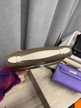 Сумка женская Kelly Pochette Hermes Артикул BMS-140235. Вид 3