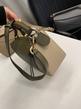  Сумка женская 24 см Loewe Артикул BMS-140267. Вид 5