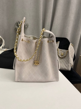 Сумка женская Chanel Артикул BMS-140271. Вид 4
