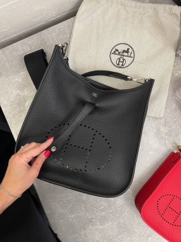 Сумка женская Evelyne 29 cm Clemence leather  Hermes Артикул BMS-140392. Вид 1