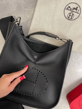 Сумка женская Evelyne 29 cm Clemence leather  Hermes Артикул BMS-140392. Вид 3