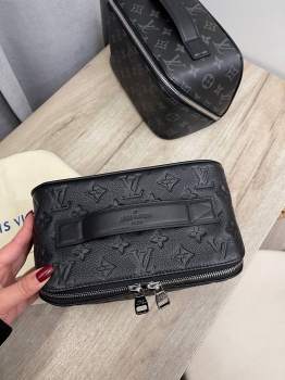 Несессер  Louis Vuitton Артикул BMS-140461. Вид 2