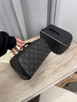 Несессер  Louis Vuitton Артикул BMS-140460. Вид 4
