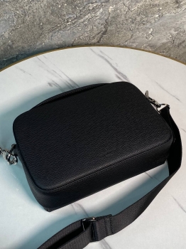 Сумка мужская Louis Vuitton Артикул BMS-140526. Вид 4