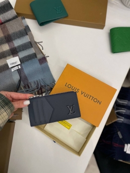  Картхолдер  Louis Vuitton Артикул BMS-140609. Вид 2