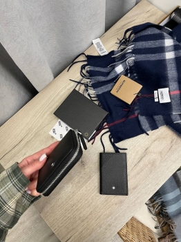 Картхолдер  Montblanc Артикул BMS-140607. Вид 2
