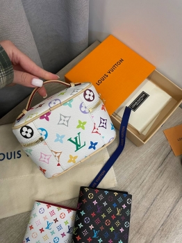 Косметичка  Louis Vuitton Артикул BMS-140616. Вид 4