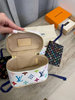 Косметичка  Louis Vuitton Артикул BMS-140616. Вид 6