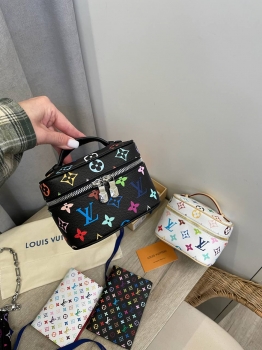 Косметичка  Louis Vuitton Артикул BMS-140615. Вид 2