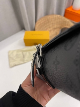 Чехол для хранения и перевозки часов  Louis Vuitton Артикул BMS-140722. Вид 3