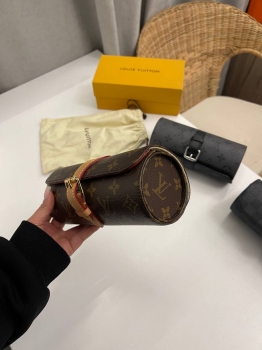 Чехол для хранения и перевозки часов  Louis Vuitton Артикул BMS-140721. Вид 2