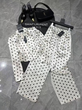 Костюм женский Yves Saint Laurent Артикул BMS-140744. Вид 1