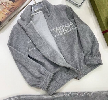 Костюм Gucci Артикул BMS-140851. Вид 1