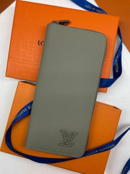 Портмоне Louis Vuitton Артикул BMS-140933. Вид 1