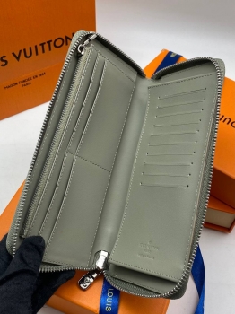 Портмоне Louis Vuitton Артикул BMS-140933. Вид 5