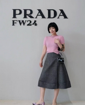 Футболка Prada Артикул BMS-140994. Вид 2