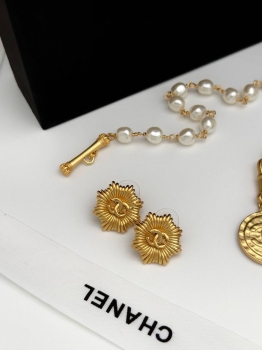 Серьги Chanel Артикул BMS-141107. Вид 1