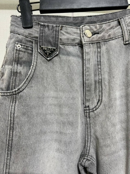 Джинсы  Prada Артикул BMS-141175. Вид 3