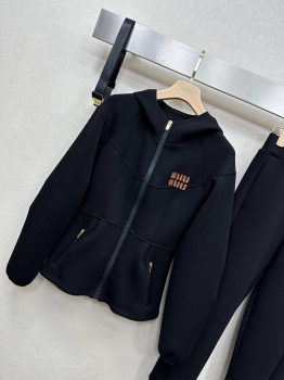  Костюм спортивный Miu Miu Артикул BMS-141197. Вид 3